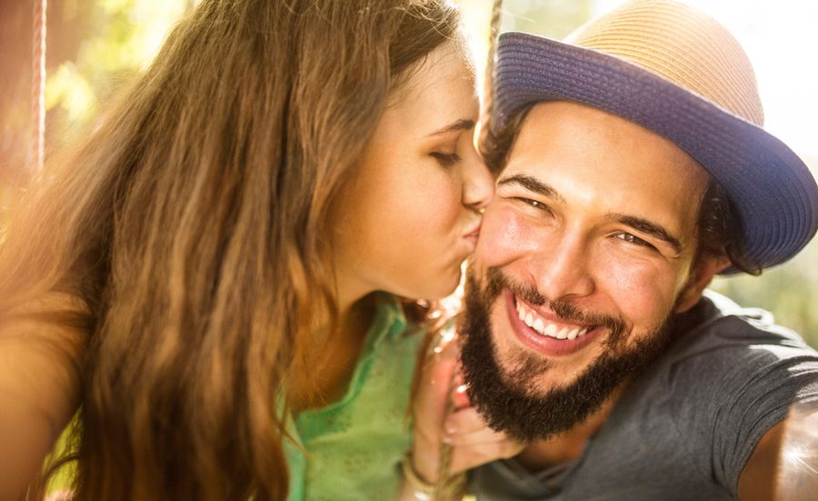 Pour trouver le parfait cadeau qui ravira votre meilleur ami fille ou garçon, nous vous donnons 5 critères de réussite, et 10 idées de cadeaux sur mesure !