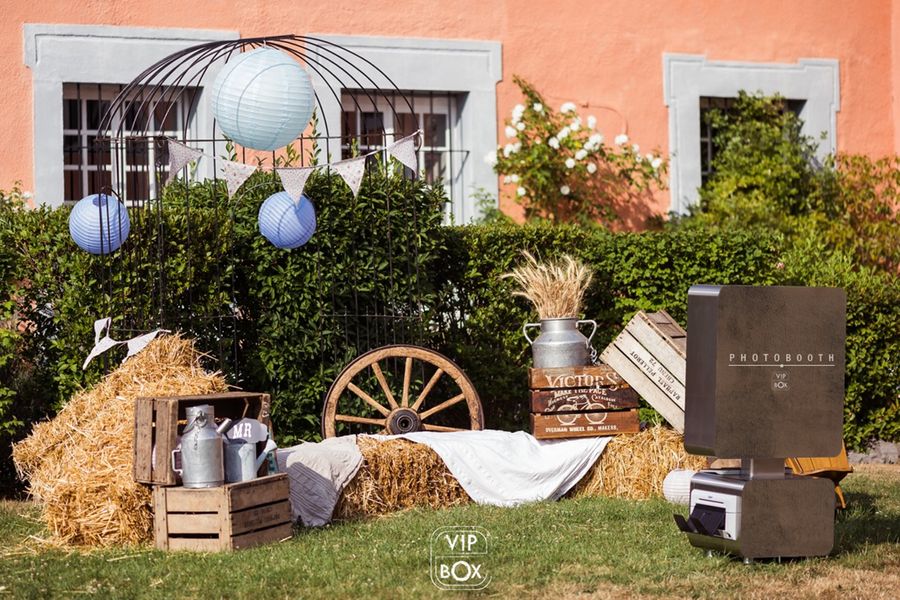 Photo booth de mariage romantique, champêtre, bucolique, rétro, ou vintage