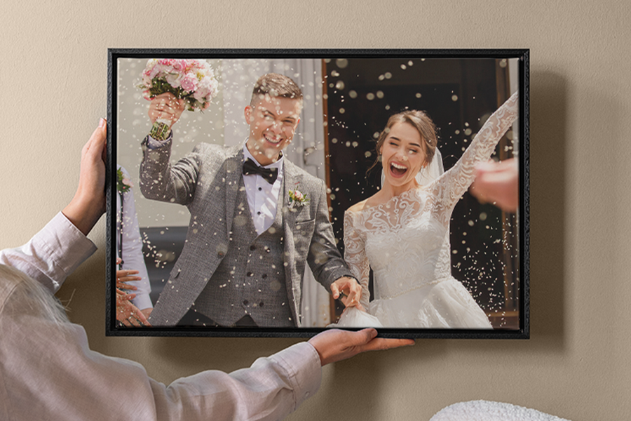 Transformez vos portraits de couple en photos de mariage sur toile intemporelles