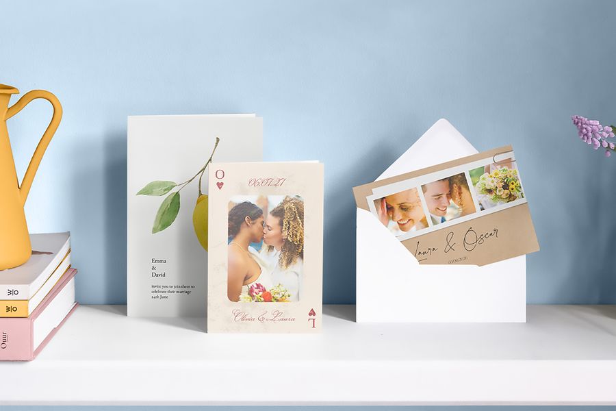 Une sélection de différentes cartes de mariage Photobox dans plusieurs styles de design, illustrant comment choisir une papeterie de mariage personnalisée inspirée des tendances mariage 2026.