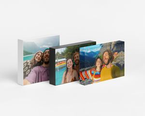 Trois blocs photo de selfies de voyage d'un couple