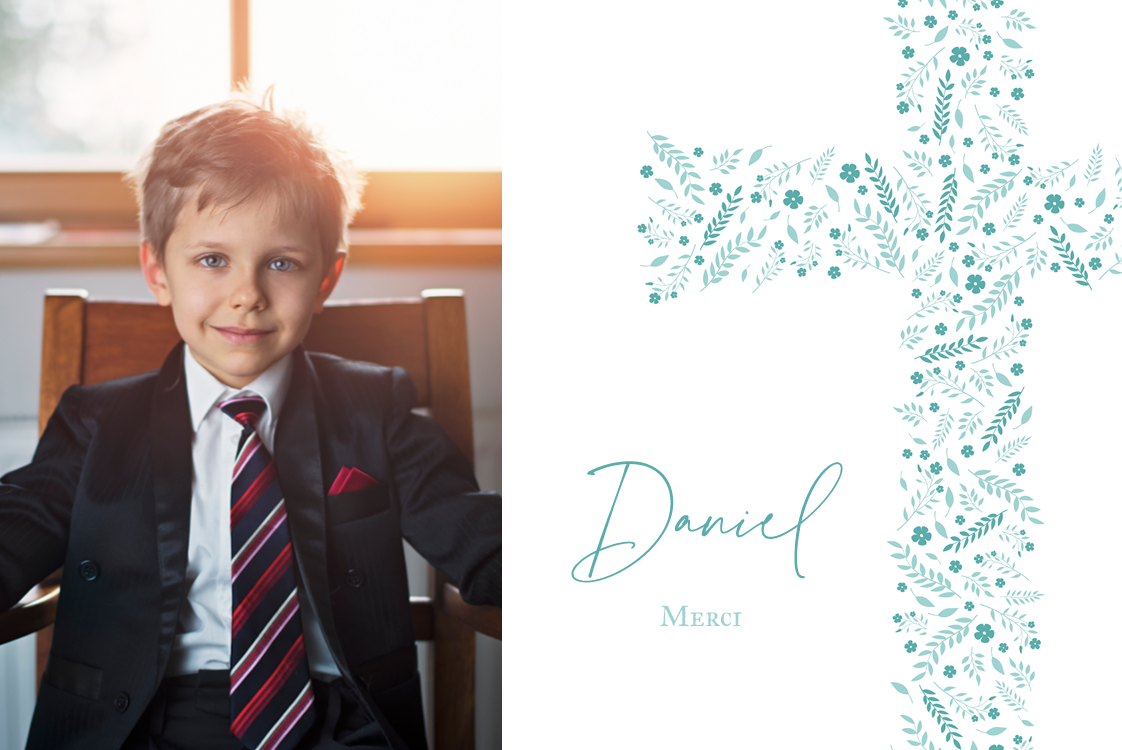 Carte de remerciement — Croix florale bleutée