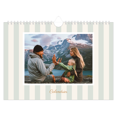 Calendrier photo A4 — Lettrages et rayures [couverture]