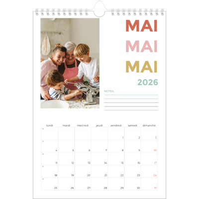 Calendrier photo A4 (20 x 30 cm) — Lettrage coloré [couverture]