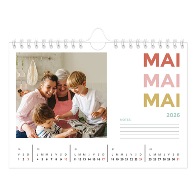 Calendrier photo A5 — Lettrage coloré [couverture]