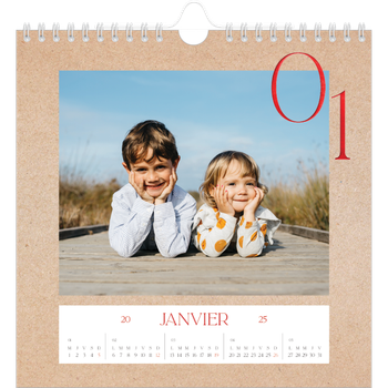 Calendrier photo carré — Touches de rouge