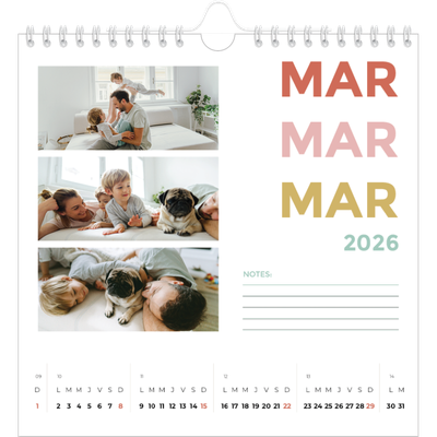 Calendriers annuels carré — Lettrage coloré [Mars]