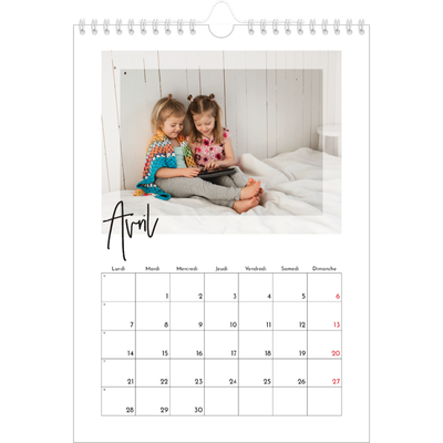 Calendrier photo A4 (20 x 30 cm) — Cadre clair [Avril]