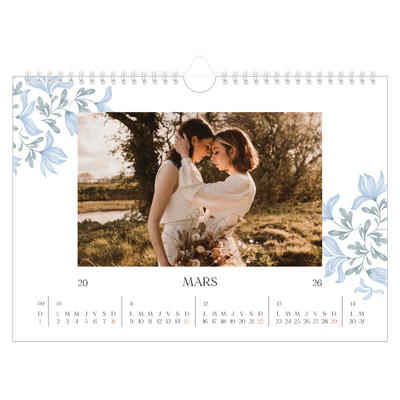 Calendrier photo A4 — Romance en bleu et blanc [Mars]