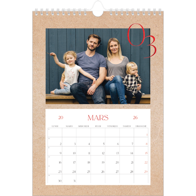 Calendrier photo A4 (20 x 30 cm) — Touches de rouge [Mars]