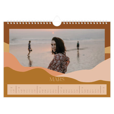 Calendrier photo A4 — Montagnes aux tons neutres [Mars]