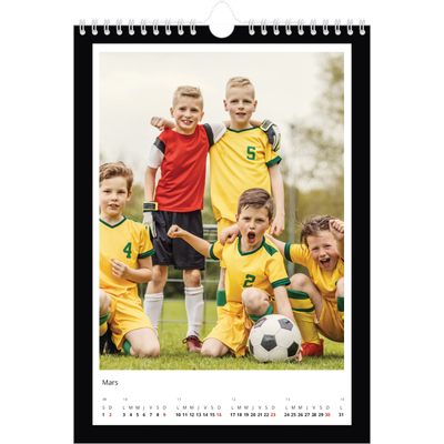 Calendrier photo A4 (20 x 30 cm) — Cadre noir [Mars]