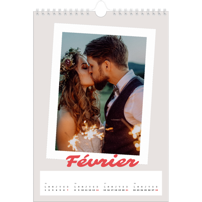 Calendrier photo A4 (20 x 30 cm) — Signature carmin [Février]