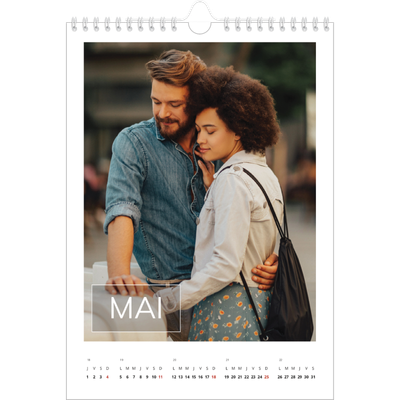 Calendrier photo A4 (20 x 30 cm) — Date superposée [couverture]
