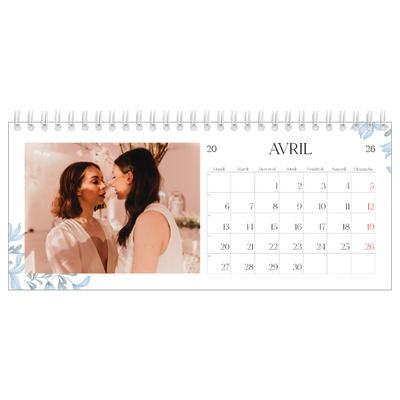 Calendrier de bureau — Romance en bleu et blanc [Avril]