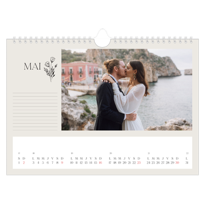 Calendrier photo A4 — Initiales fleuries [Mai]