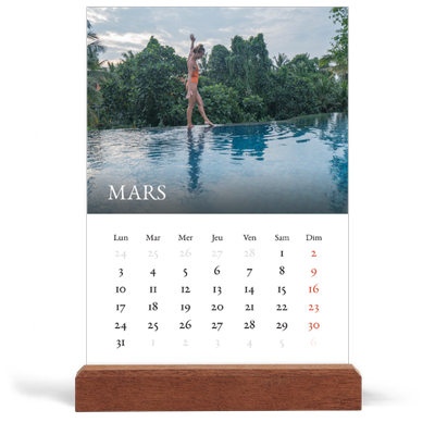 Calendrier de bureau support bois - portrait  — Superposition classique [Mars]