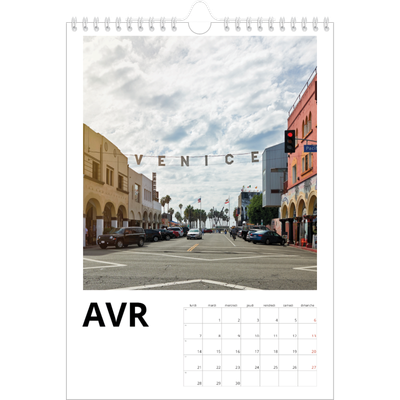 Calendrier photo A4 (20 x 30 cm) — Espace blanc [Avril]