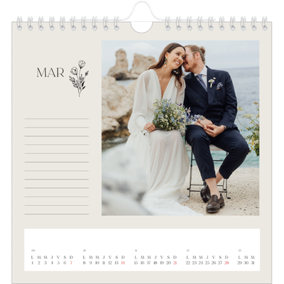 Calendriers annuels carré — Initiales fleuries [Mars]