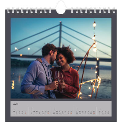 Calendriers annuels carré — Un monde en couleur [Avril]