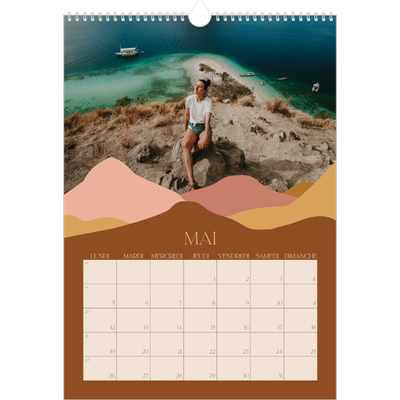 A3 Calendrier annuel — Montagnes aux tons neutres [couverture]