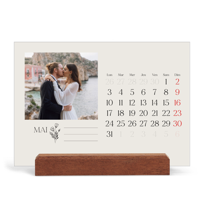 Calendrier de bureau support bois - paysage   — Initiales fleuries [couverture]