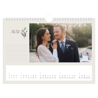 Calendrier photo A4 — Initiales fleuries [Avril]
