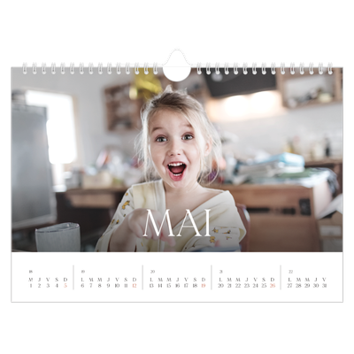 Calendrier photo A4 — Douze jolis mois [couverture]