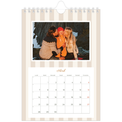 Calendrier photo A5 — Lettrages et rayures [Avril]
