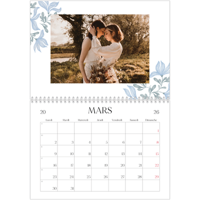 Calendrier photo A4 double (30 x 40 cm) — Romance en bleu et blanc [Mars]