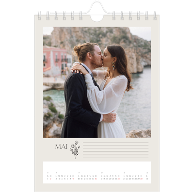 Calendrier photo A5 — Initiales fleuries [Mai]
